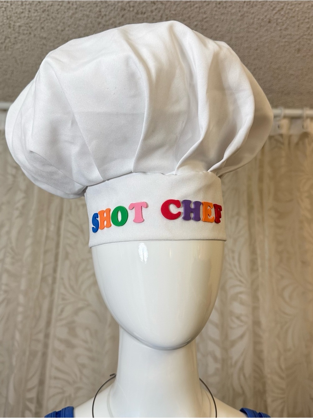 Costume White 'SHOT CHEF' Party Chef Hat with New Necklace Shot Glasses